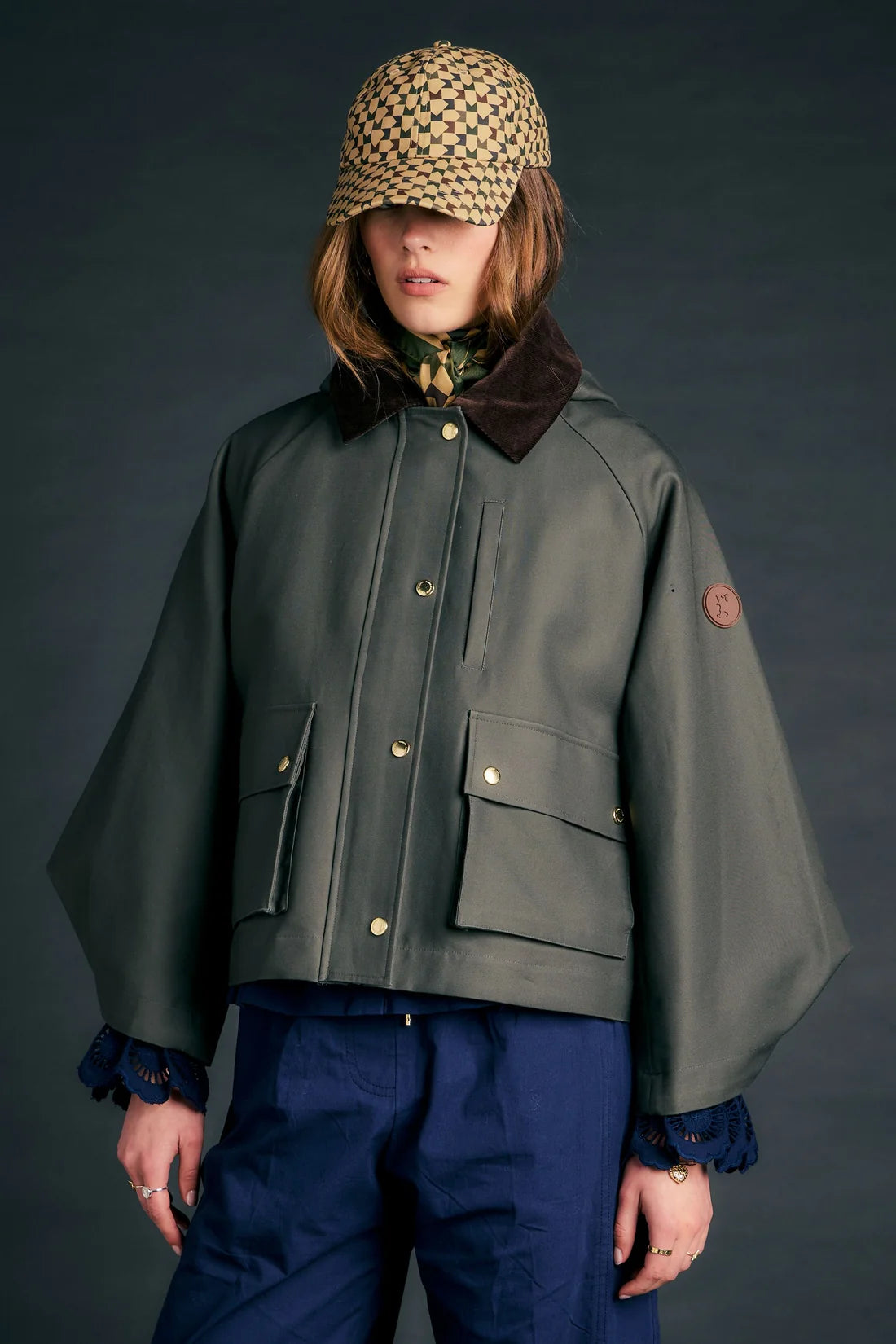 Overtime Jacket DARK OLIVE