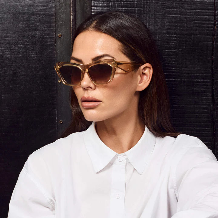 VALLEY // Piaf CHAMPAGNE w. GOLD METAL / BROWN GRADIENT LENS