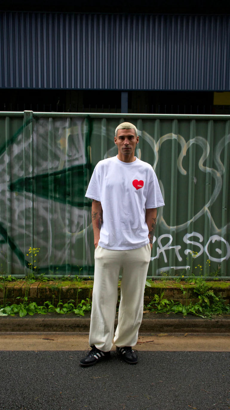 SSAINT // Heart Tee OS WHITE/RED
