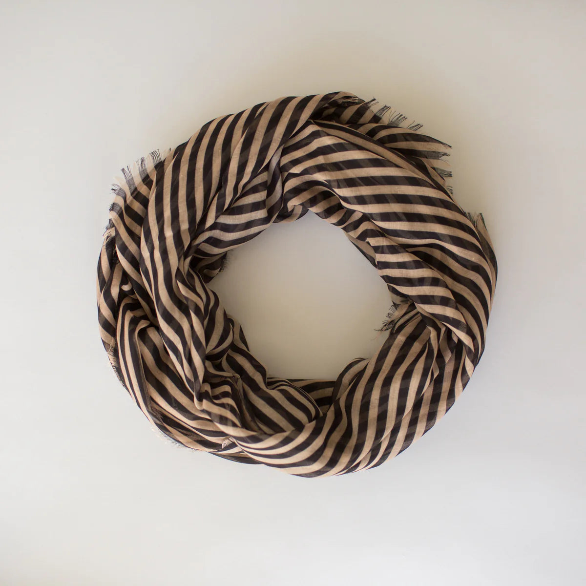 S O P H I E // Maxi Scarf Stripes CAMEL BLACK