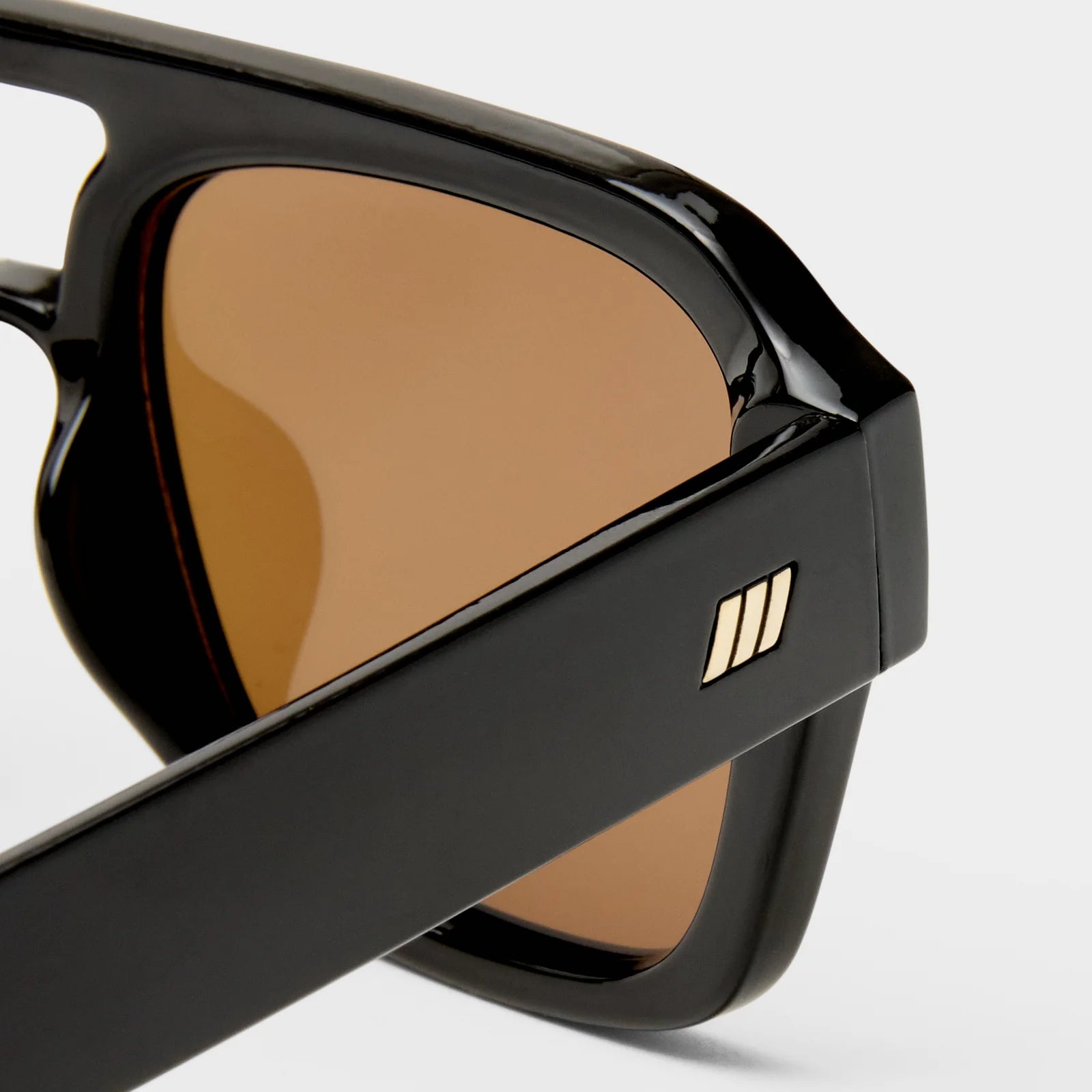 Subzero BLACK