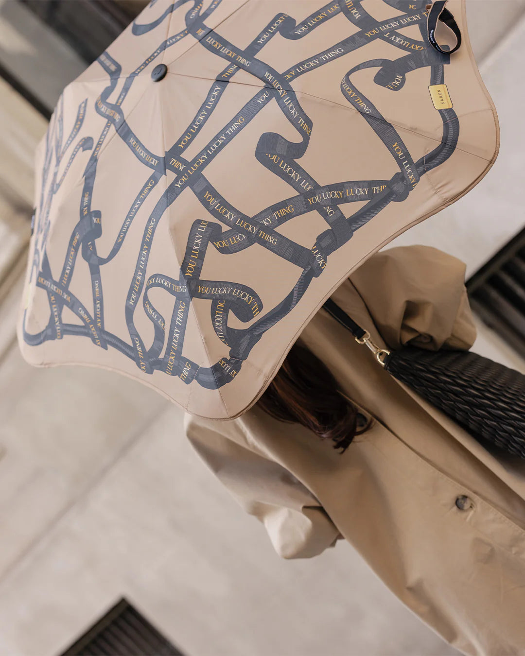 SABEN // Blunt Metro x Saben Umbrella TEA RIBBON