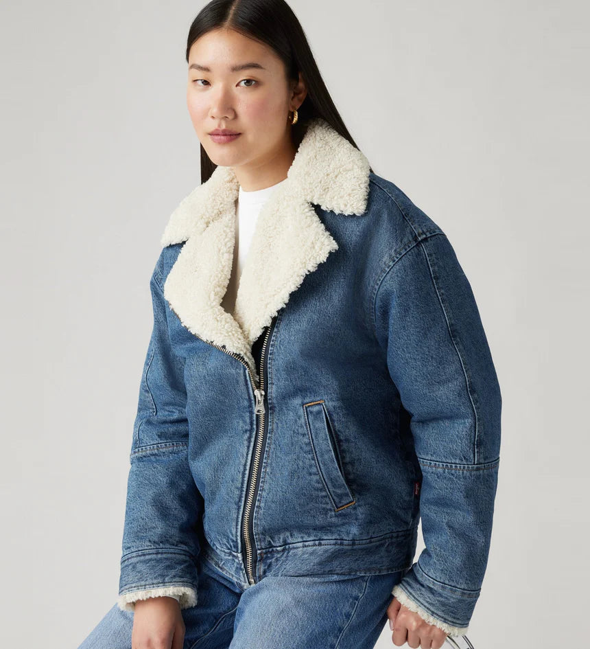 LEVIS // Sherpa Flight Jacket IN THE AIR