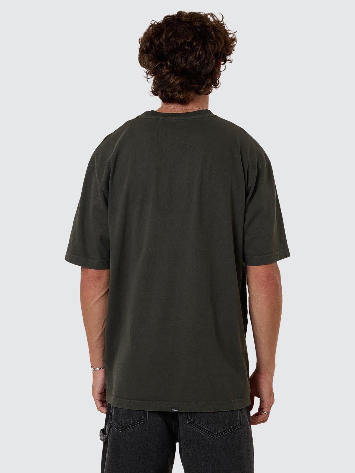 THRILLS // Built To Win OS Fit Tee OIL GREEN