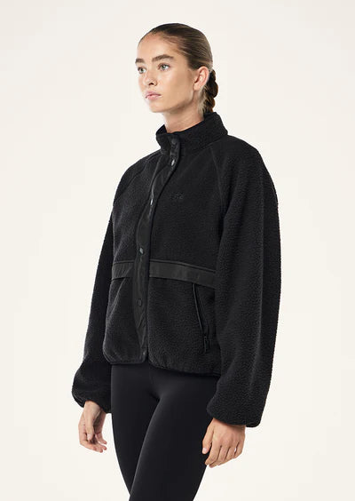 P.E NATION // Technique Jacket BLACK