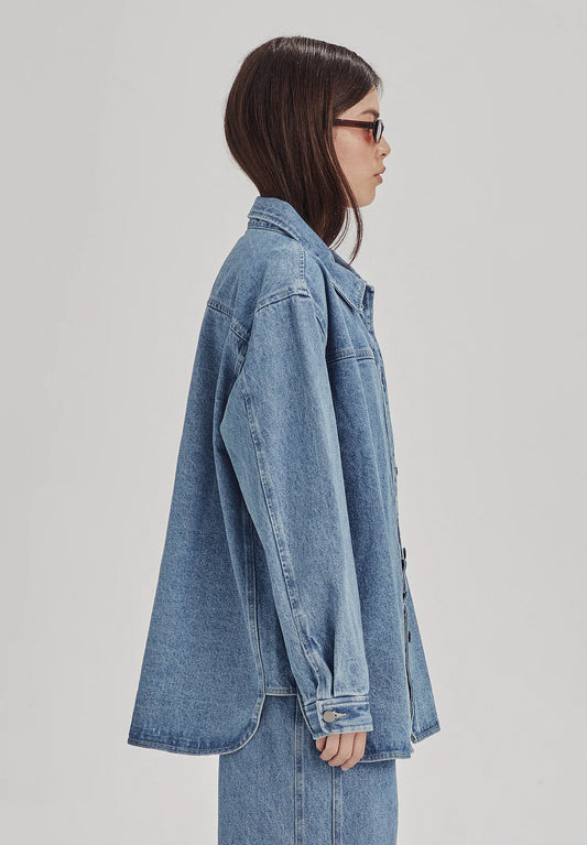 COMMONERS // Volume Shacket MID BLUE RINSE