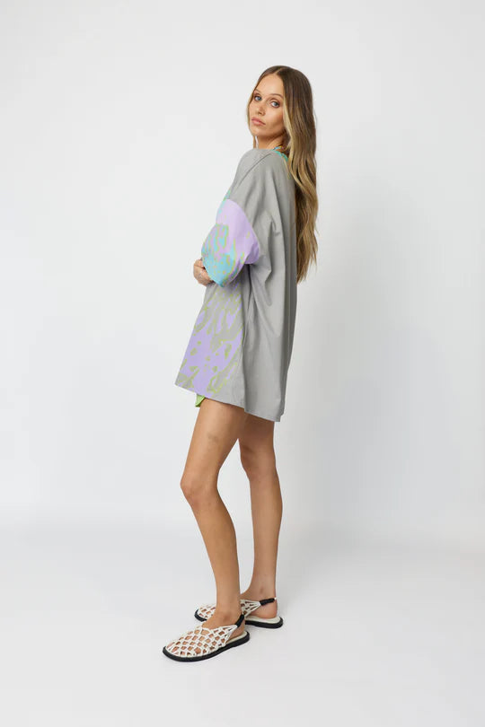 ONLY LOVERS LEFT // Wave Racer Tee SILVER