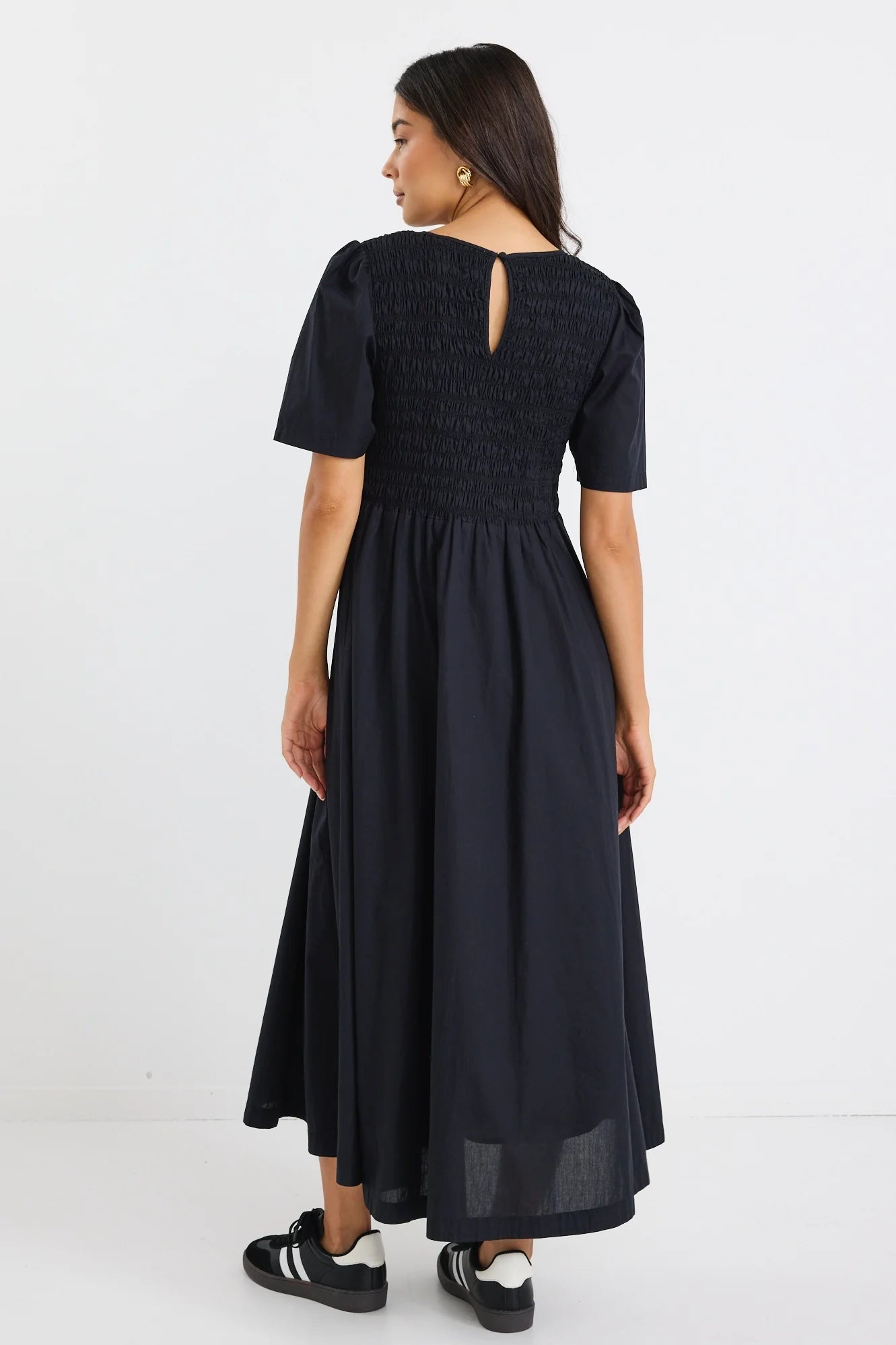 RE:UNION LABEL // Wren Shirred Midi Dress BLACK