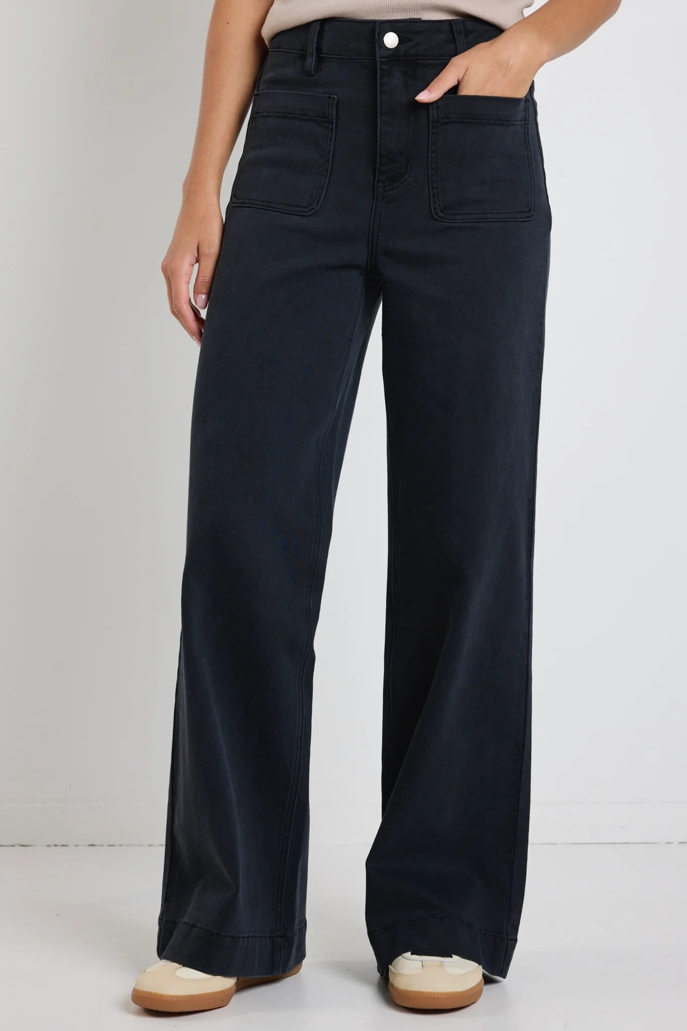 AMONG THE BRAVE // Zoey High Rise Wide Leg Pocket Jean BLACK
