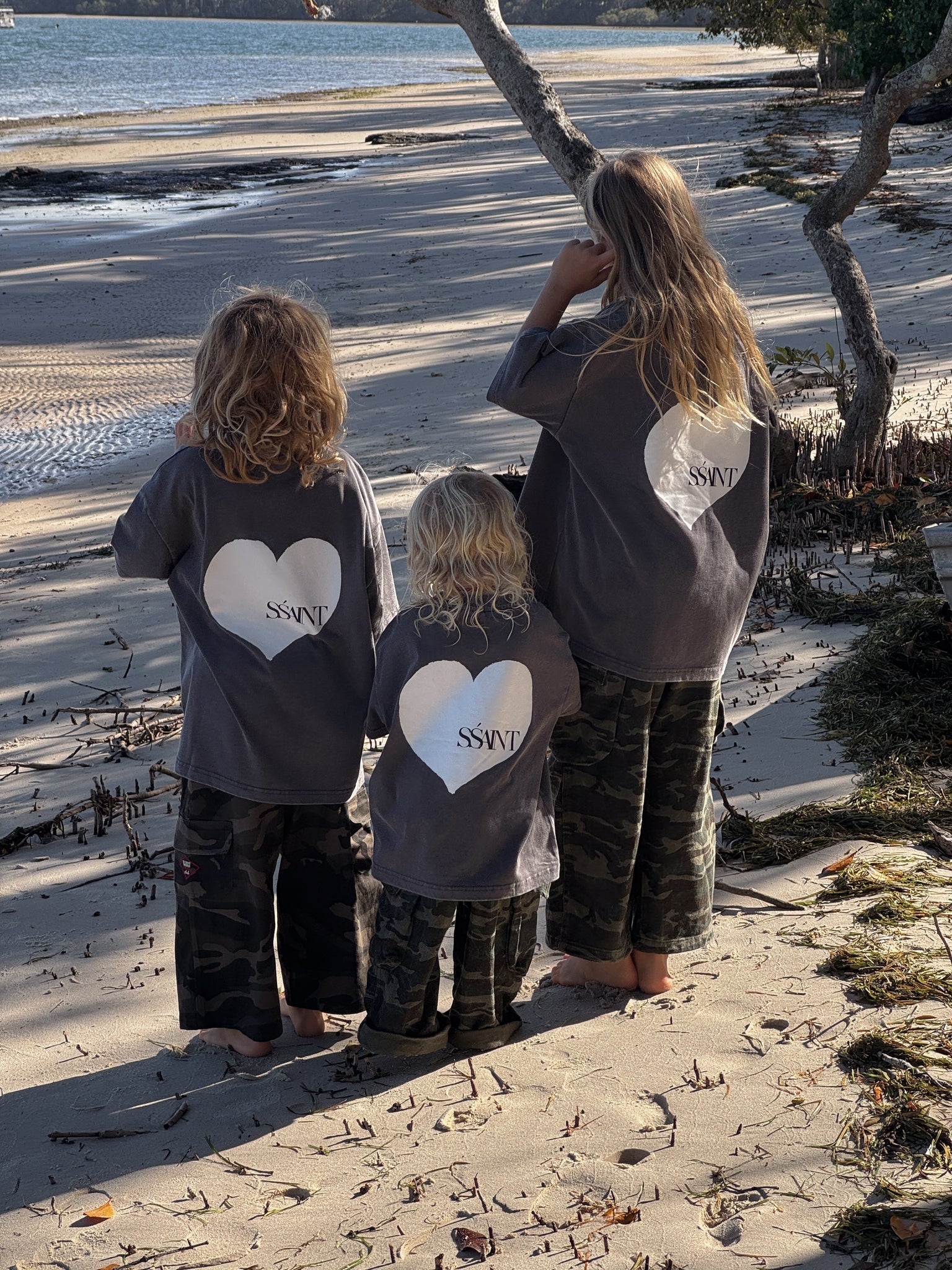 Kids Heart Tee CHARCOAL