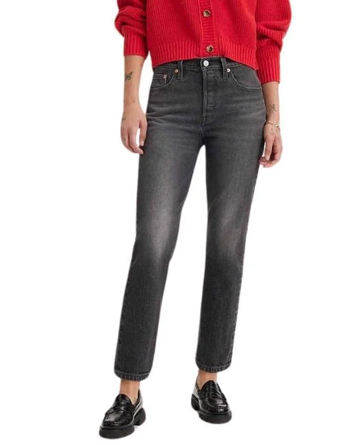 LEVIS // 501 Crop Jeans LONG LIVE THE QUEEN