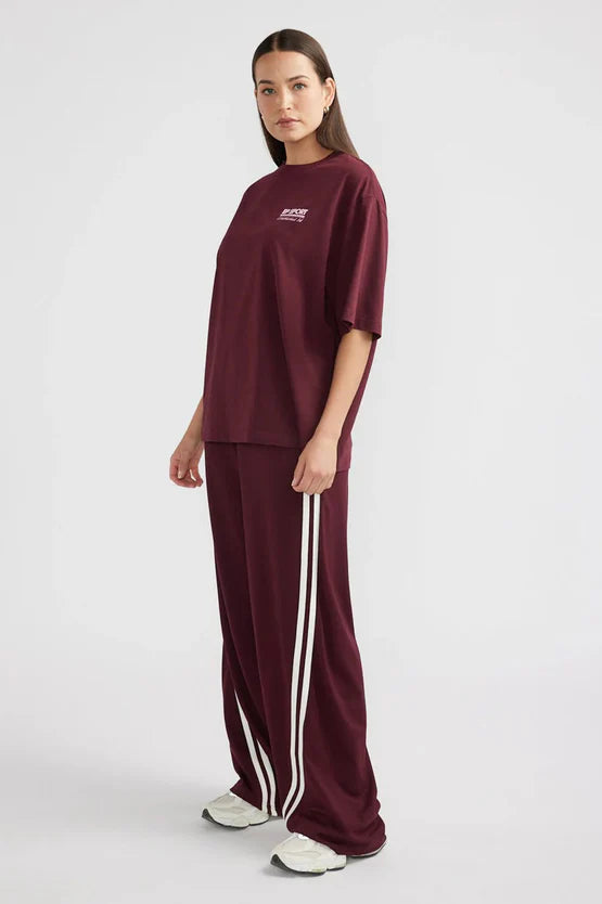 ENA PELLY // 92 Sport Tee CHERRY COLA