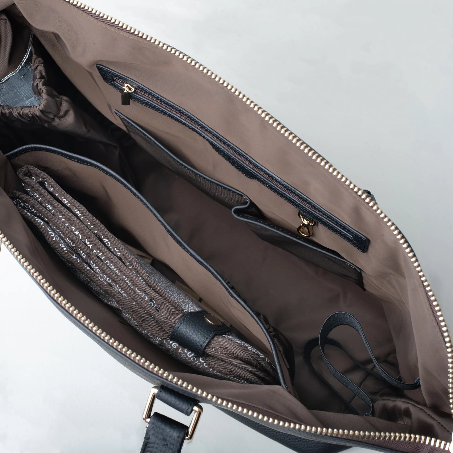 SABEN // Milan Carry-All BLACK