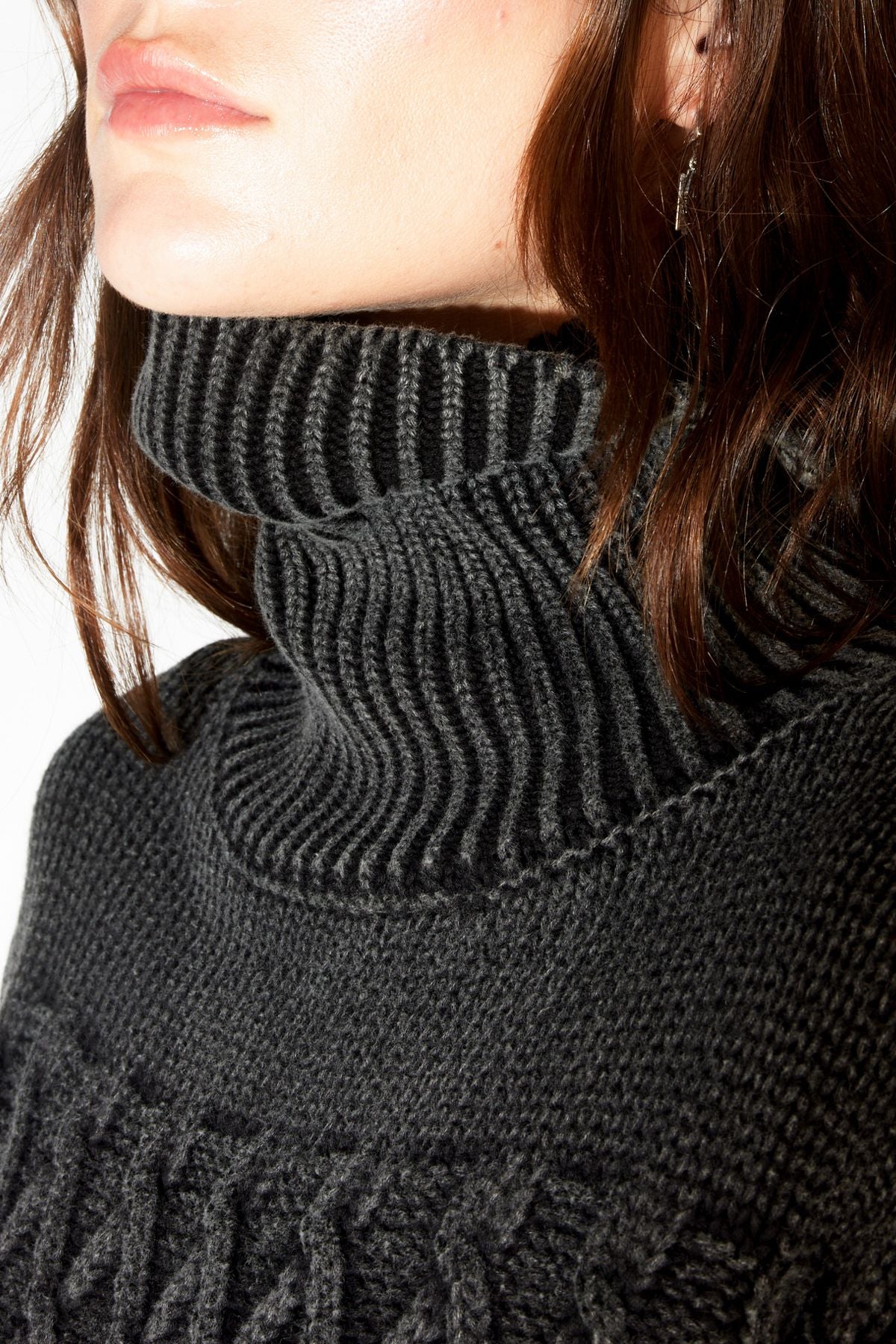 STOLEN GIRLFRIENDS CLUB // Nicht Trek Cable Crew AGED CHARCOAL