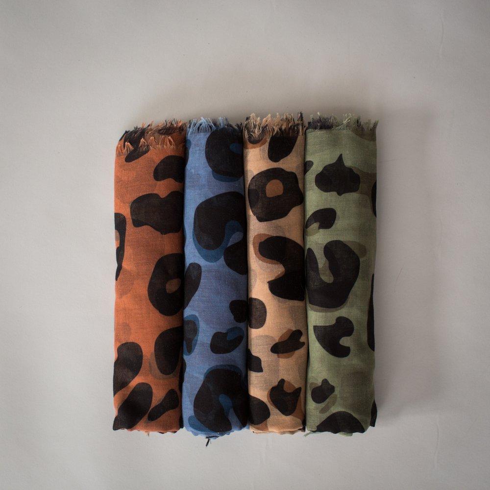 S O P H I E // Maxi Scarf WILD CAMEL