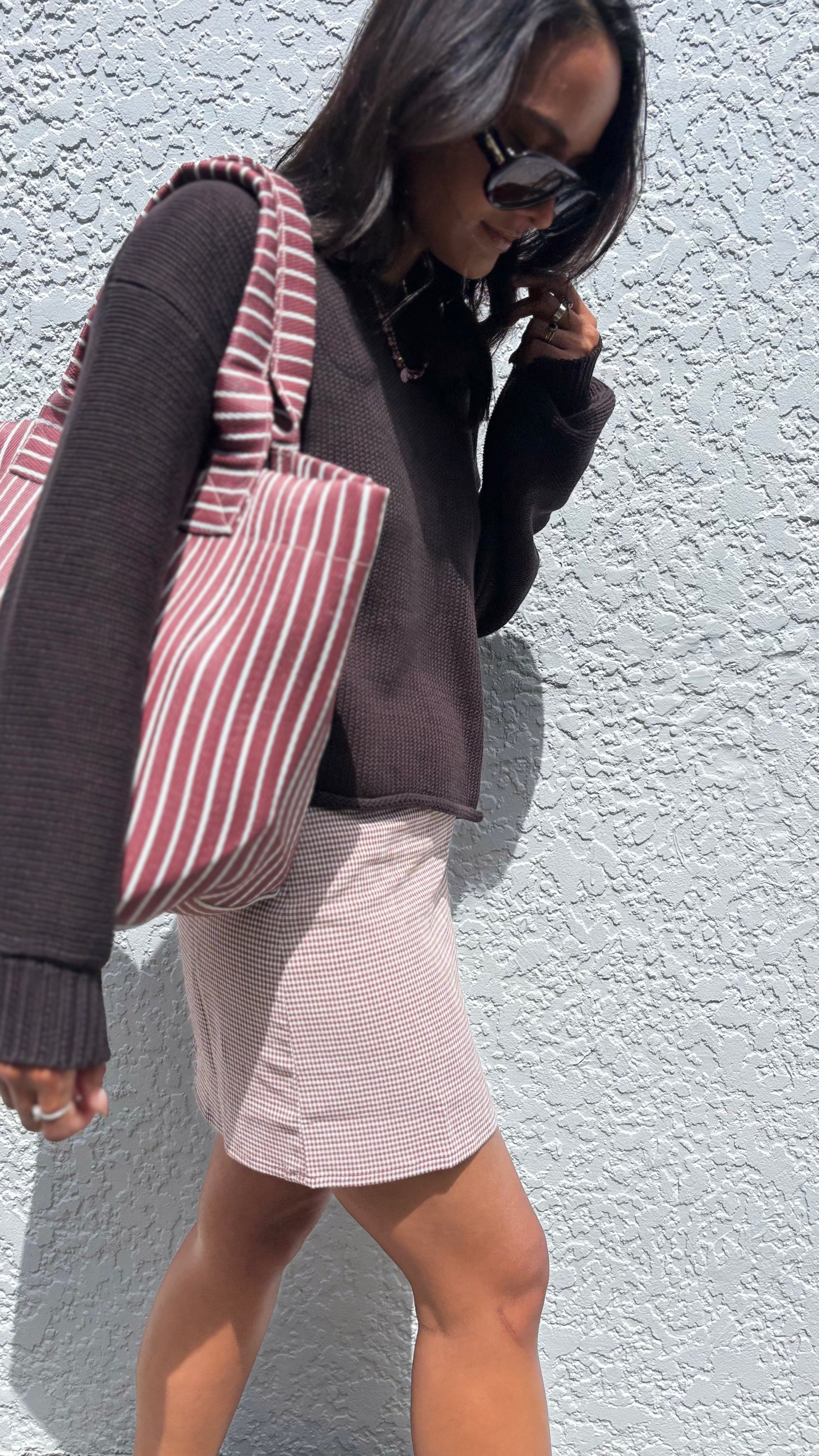 Close Sweater CHOCOLATE