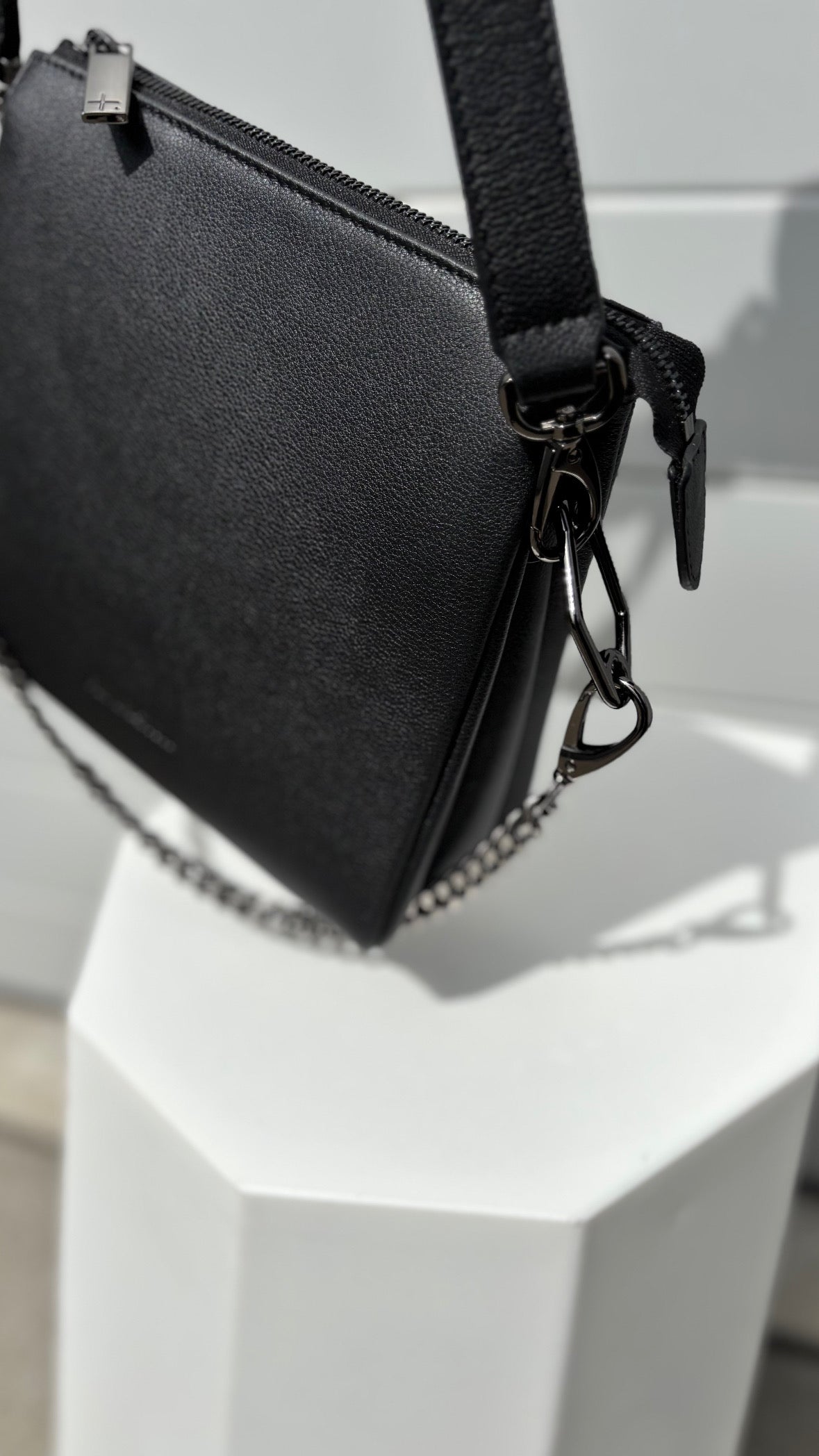 PRE-LOVED // FEDERATION Compartments Bag BLACK