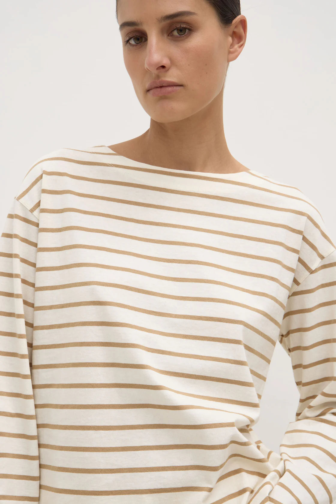 ASSEMBLY LABEL // Bonne Long Sleeve Tee WHITE/TAN