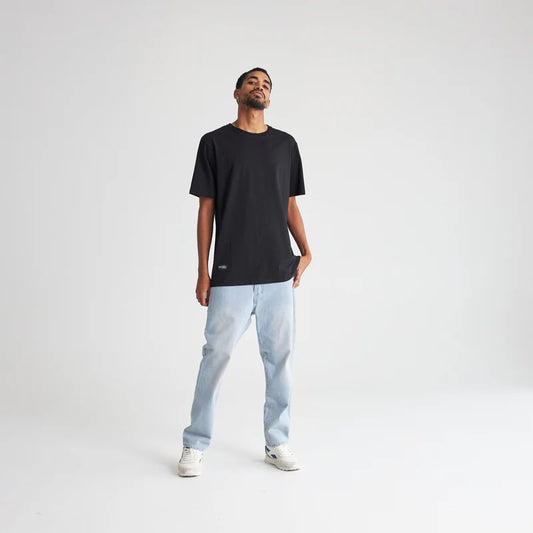 CRATE // Do Great Tee BLACK