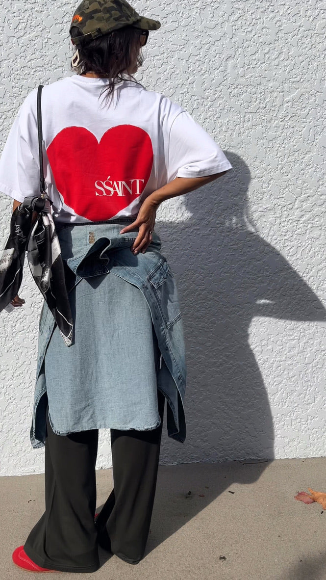 Heart Tee OS WHITE/RED