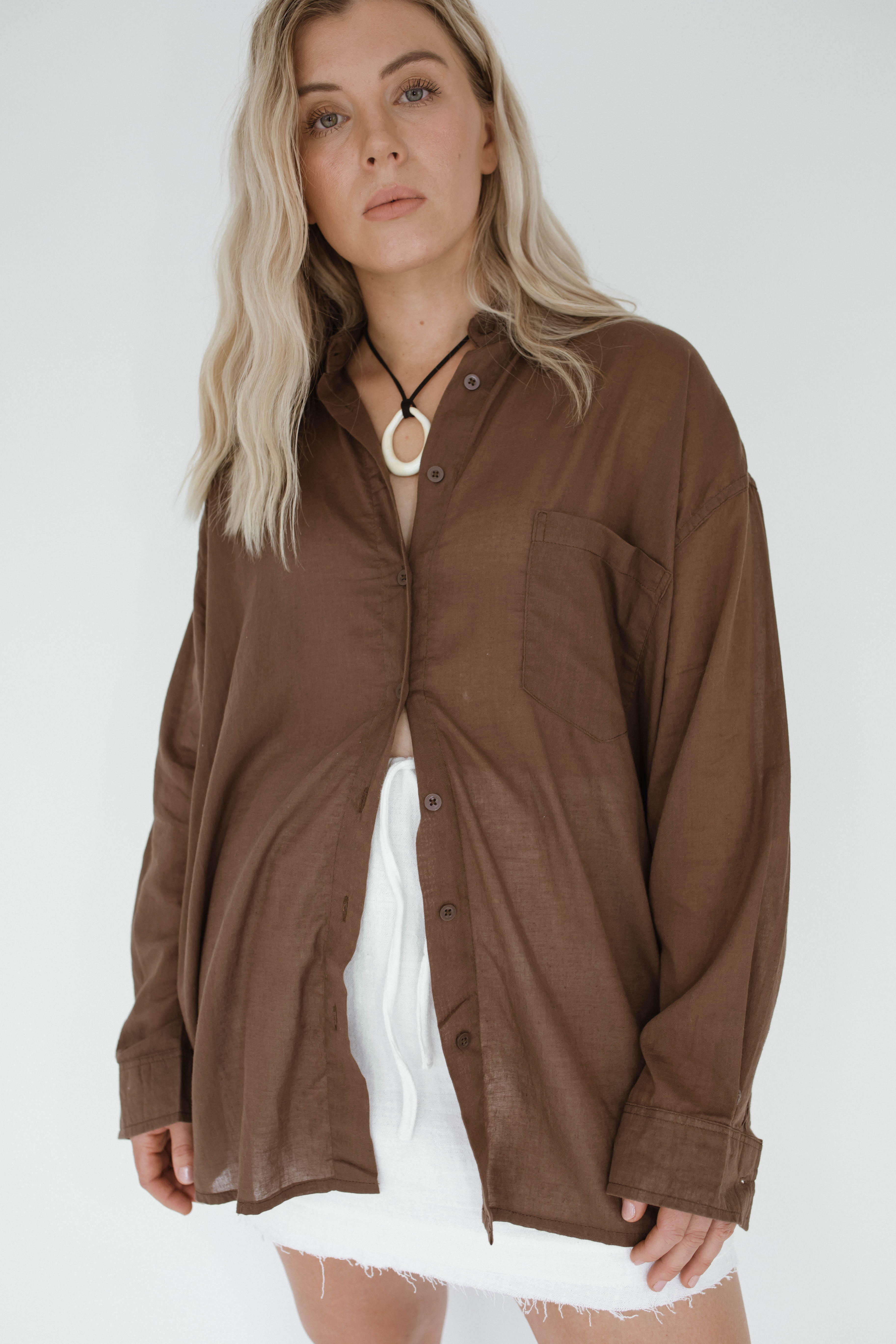 BEIGED // The Everyday Shirt MOCHA
