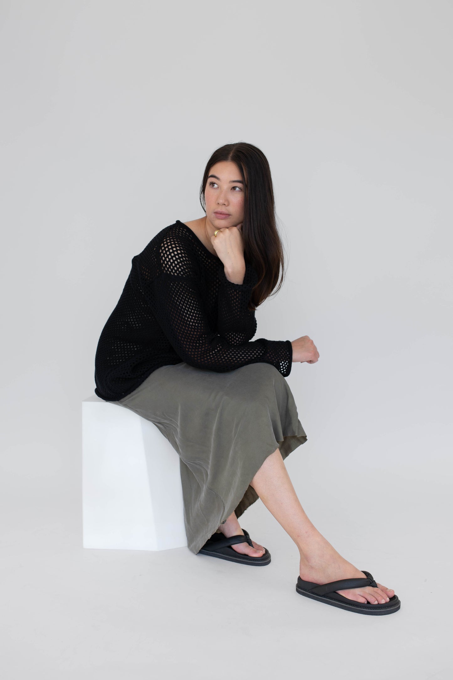 BEIGED // The Net Jumper BLACK