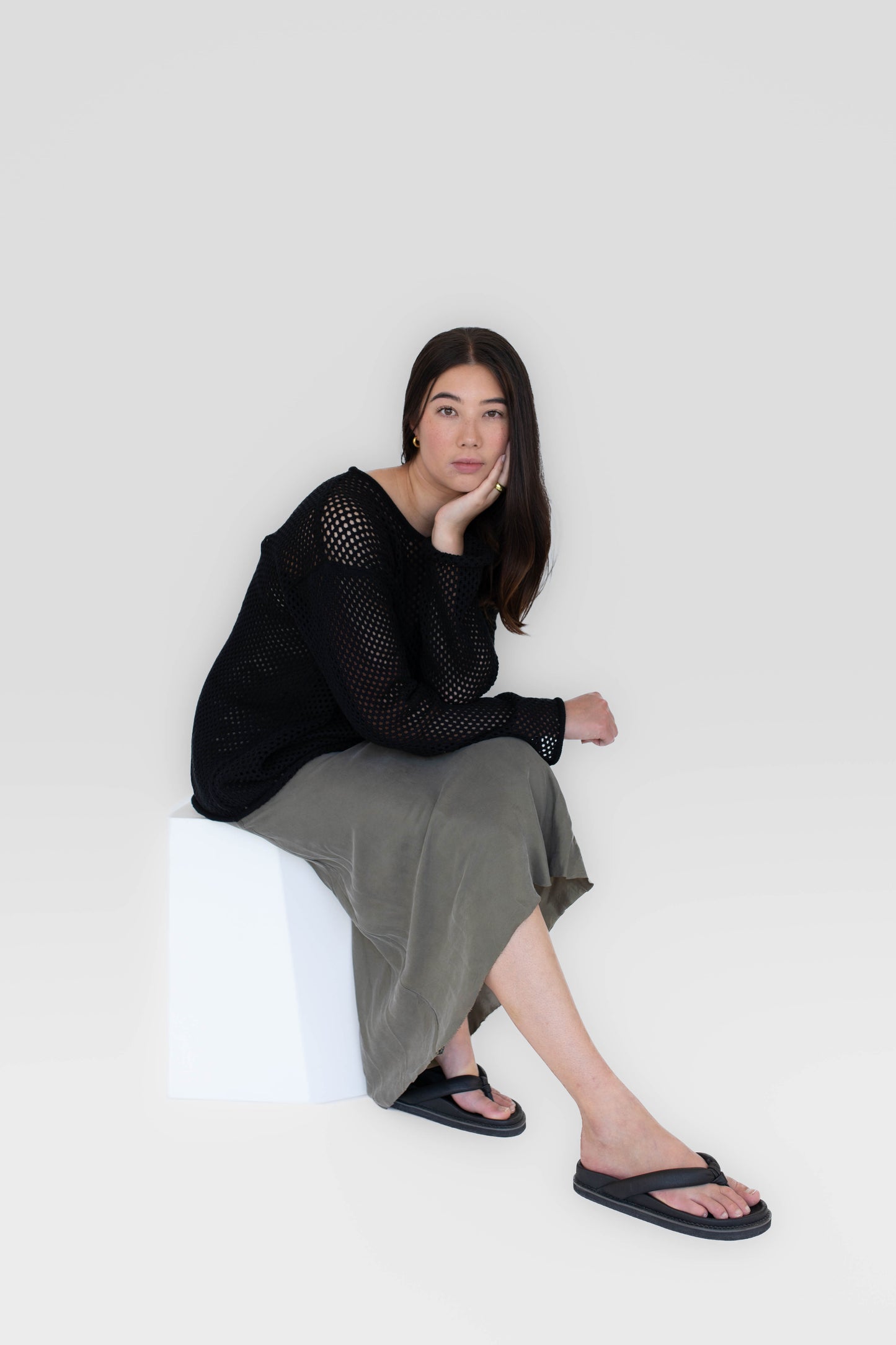 BEIGED // The Net Jumper BLACK