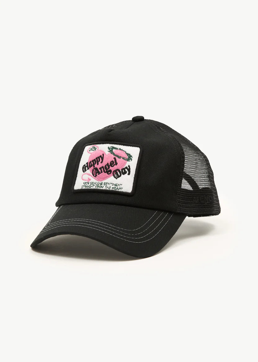 Genuine Sentiment Trucker Cap BLACK
