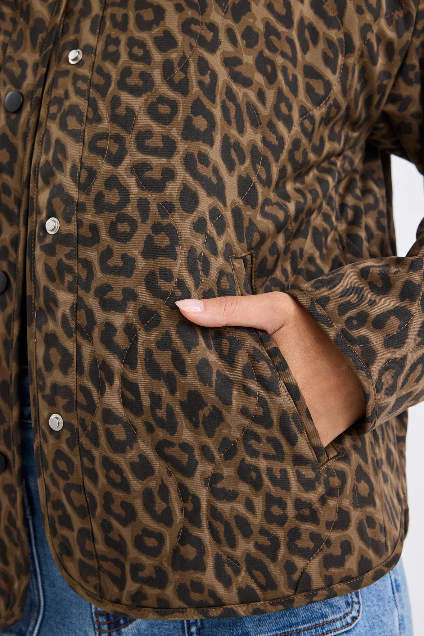 STORIES BE TOLD // Apex Jacket ANIMAL PRINT