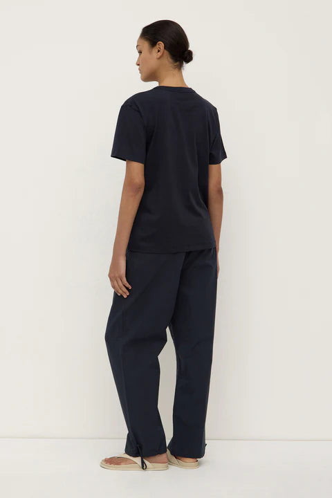 ASSEMBLY LABEL // Atelier Logo Tee True Navy/White