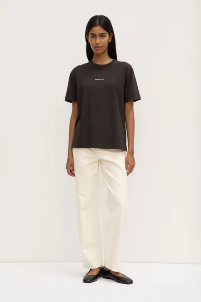 ASSEMBLY LABEL // Atelier Logo Tee WASHED BLACK