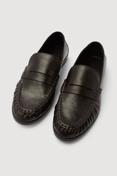 ASSEMBLY LABEL // Avenue Leather Loafer CRINKLE UMBER