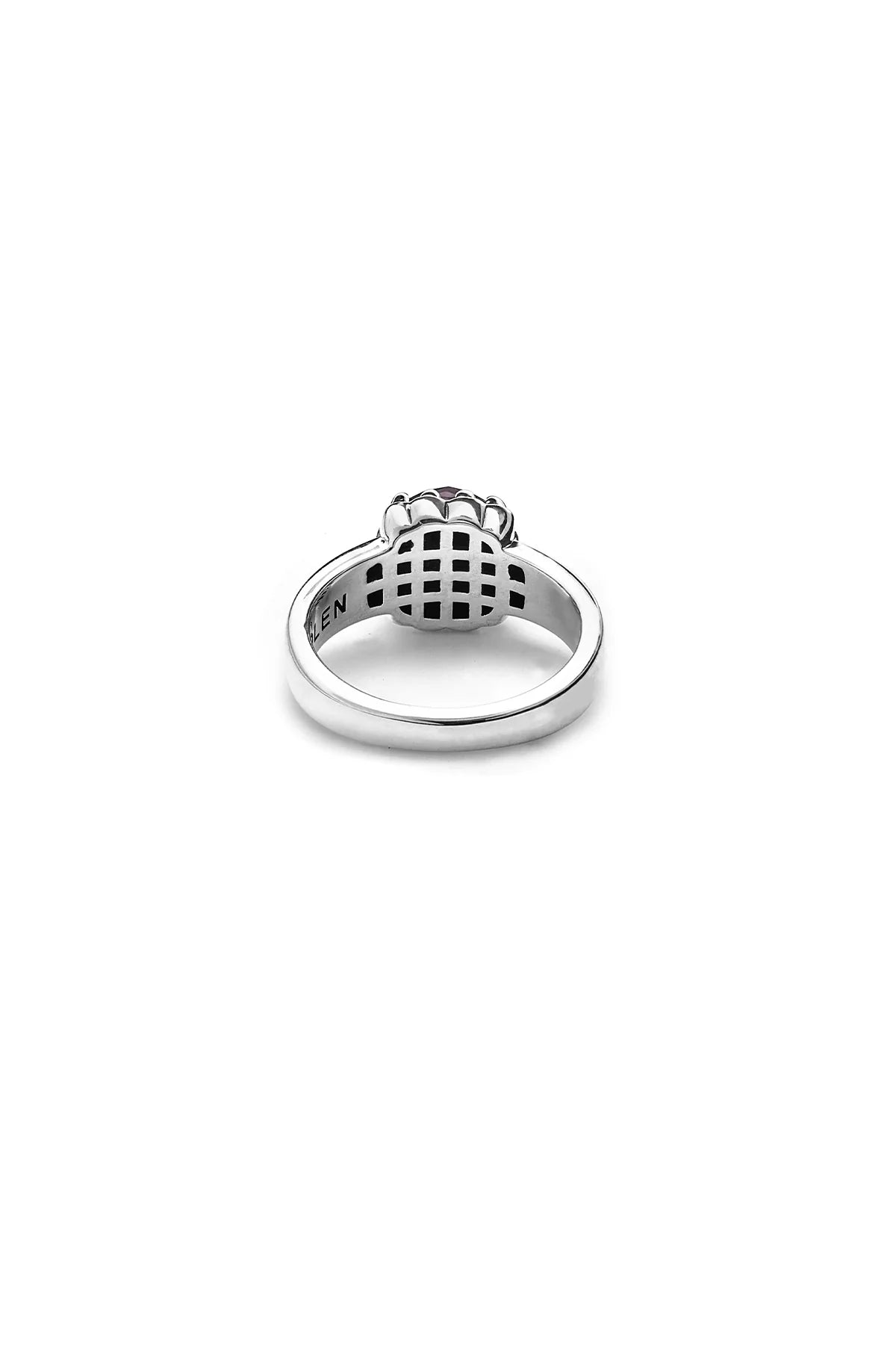 SGC // Baby Claw Ring AMETHYST