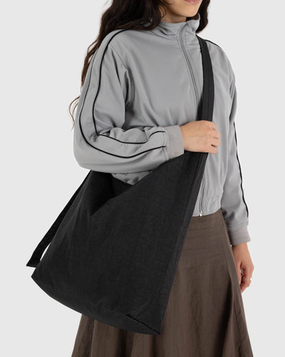 BAGGU // LARGE Nylon Sling BLACK