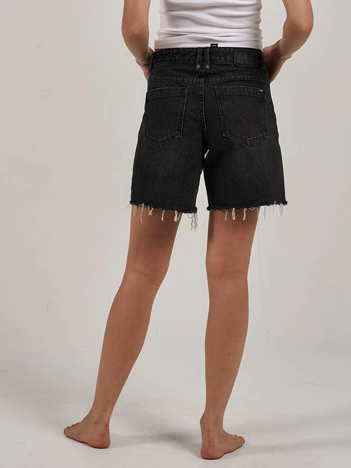 THRILLS // Billie Low Shorts SMOKE BLACK