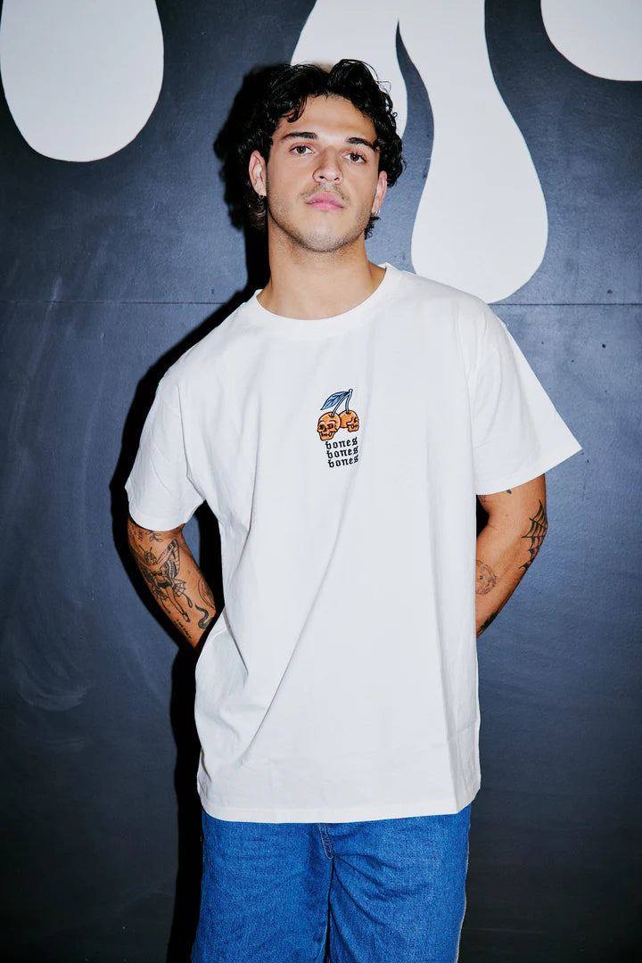 BILLY BONES // Cherry Bomb Tee VINTAGE WHITE