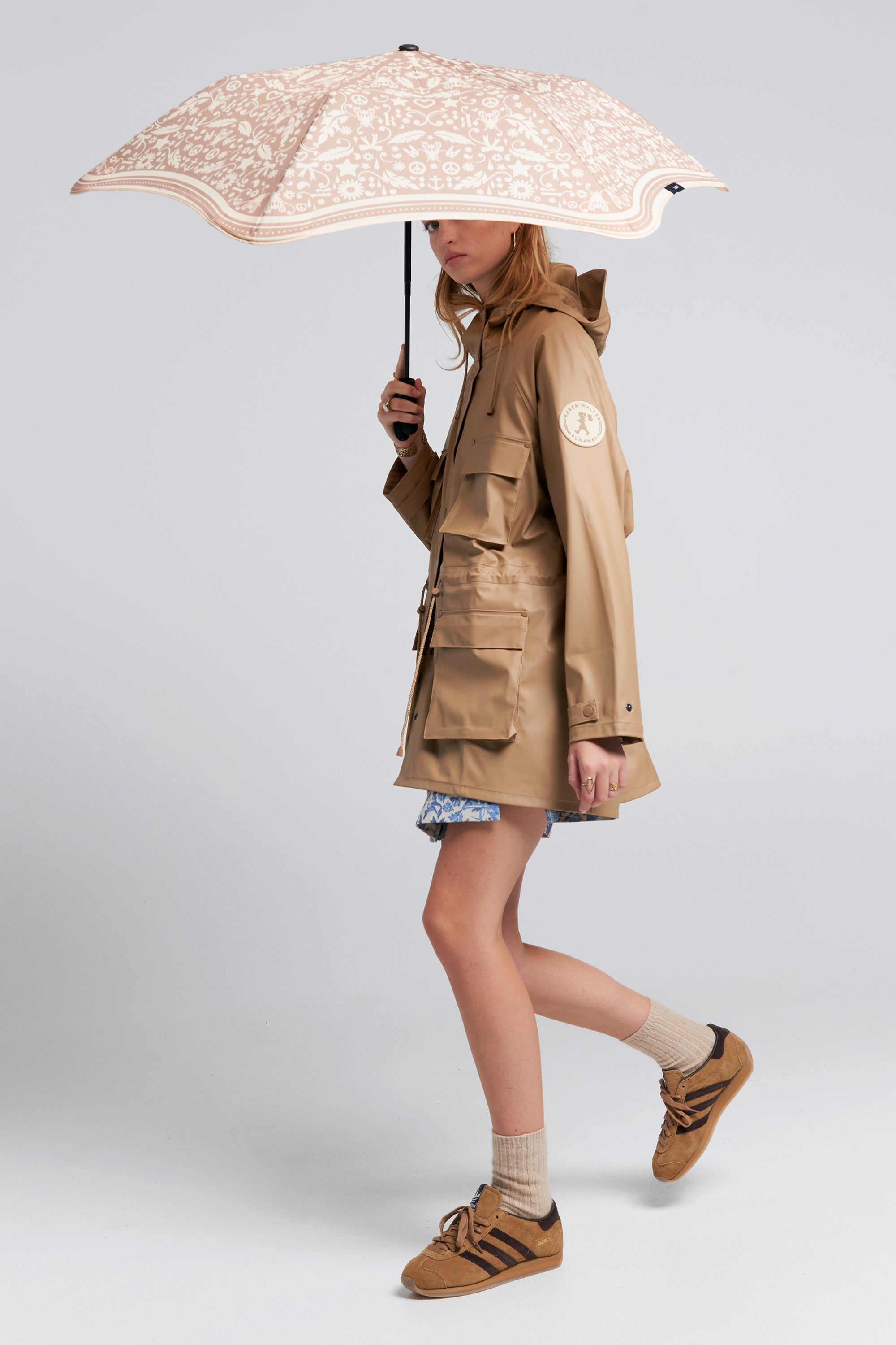 KAREN WALKER // Blunt Metro x KW Umbrella FILIGREE