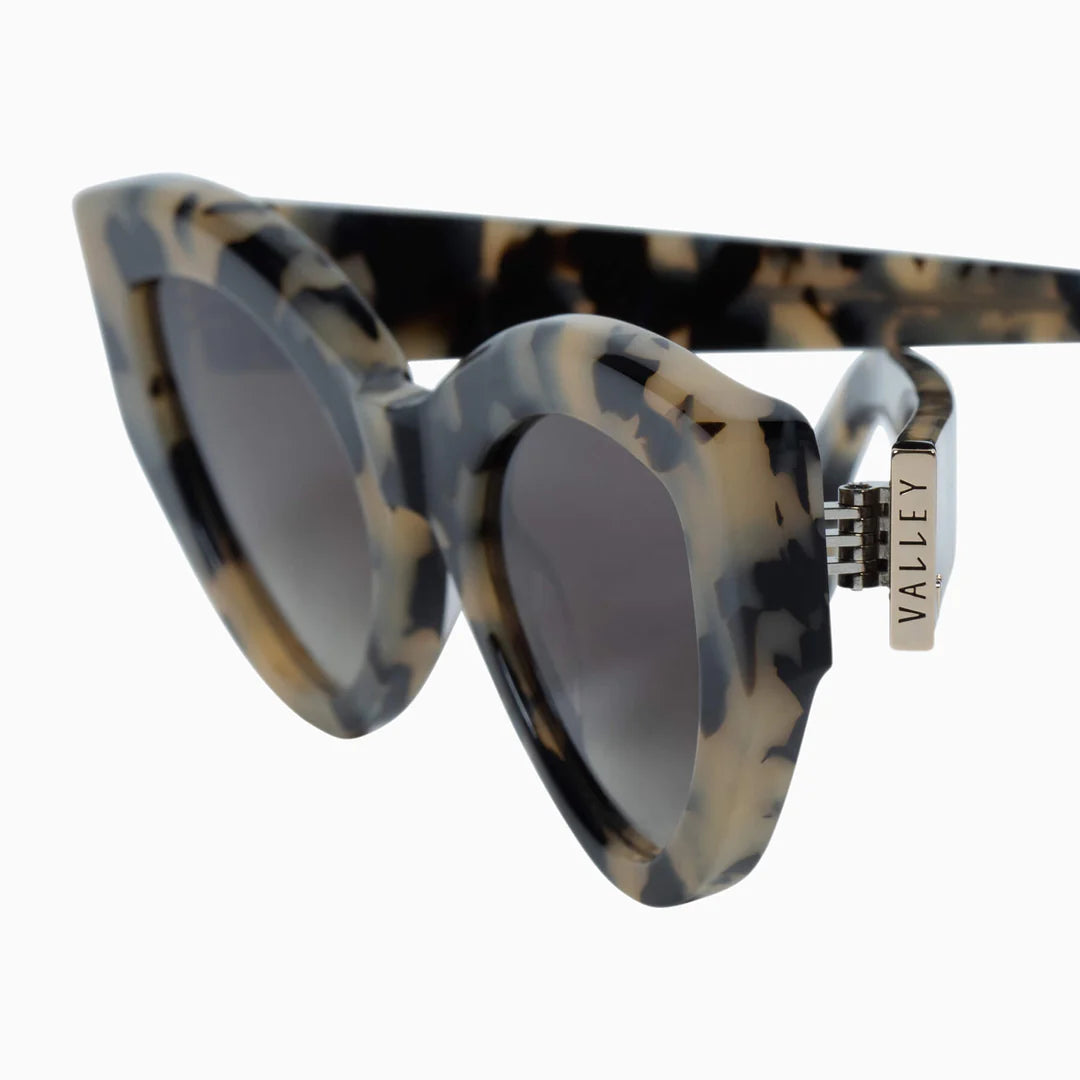 VALLEY // Bones FAWN TORT