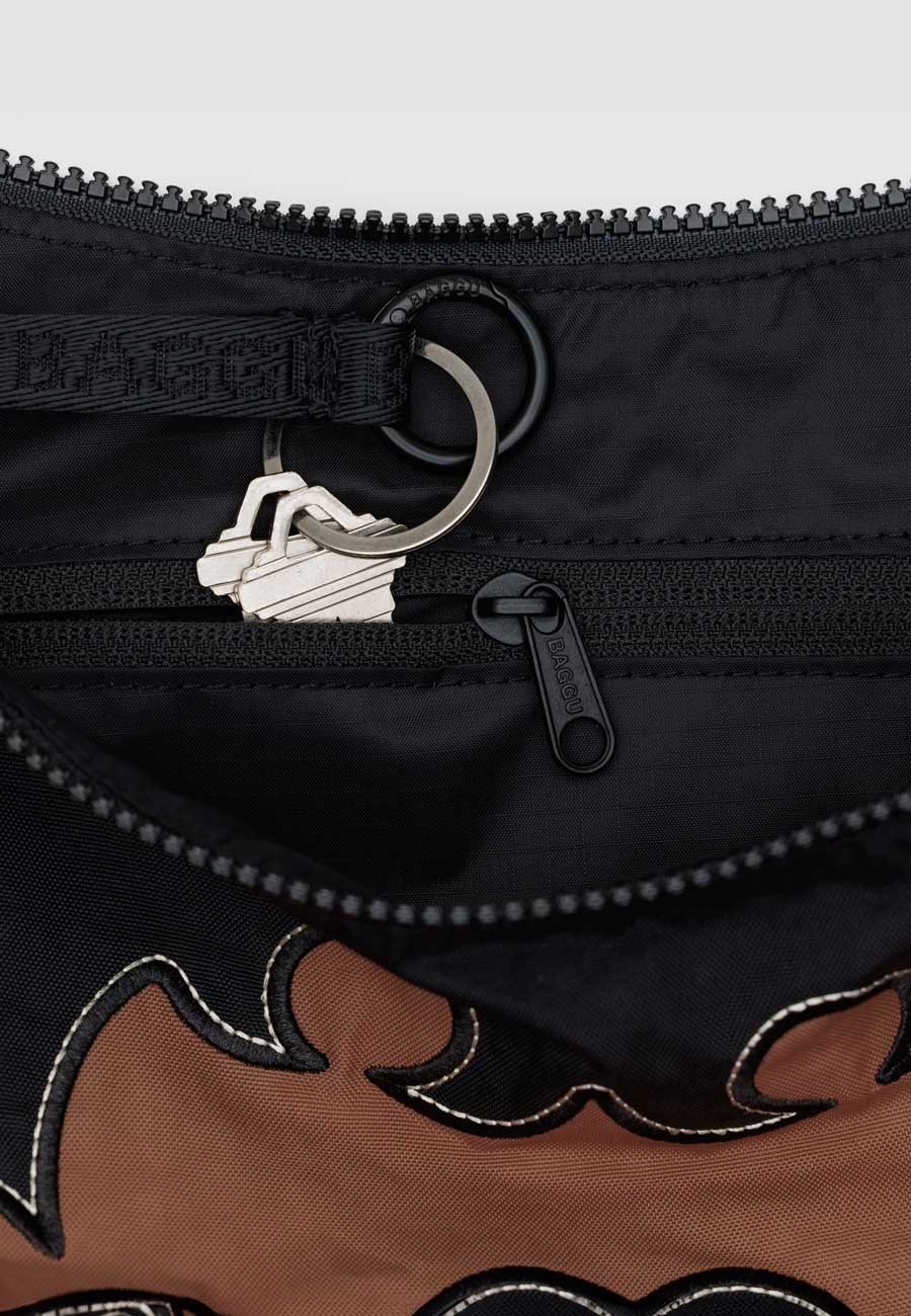 BAGGU // MEDIUM Nylon Crescent Bag WESTERN APPLIQUE