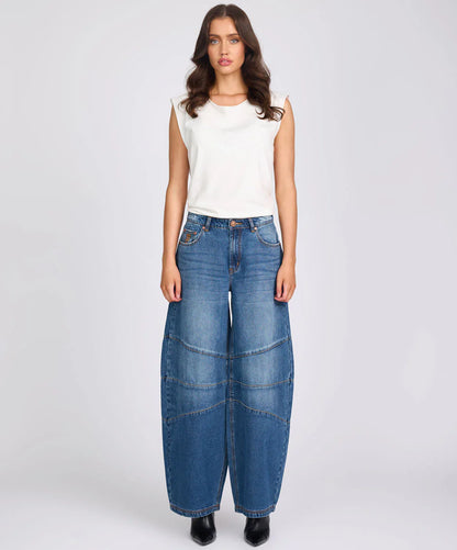 ONE TEASPOON // Mid Waist Barrel Jeans DEEP PACIFICA