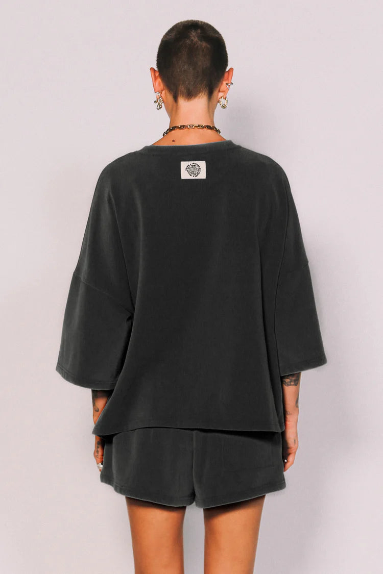 CRACKER DAY CLUB // Basic Tee BLACK