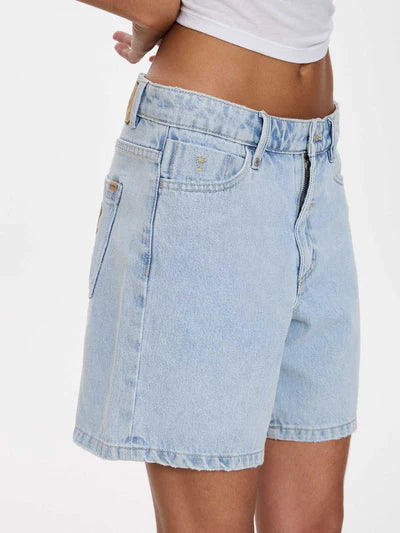 THRILLS // Billie Low Baggy Embro Short SERENITY BLUE