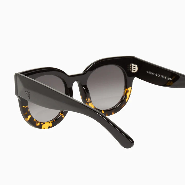 VALLEY // A Dead Coffin Club BLACK TO TORT / BLACK GRADIENT LENS