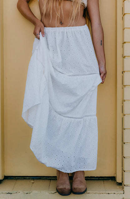 OTTWAY // Breezy Embroidered Skirt WHITE