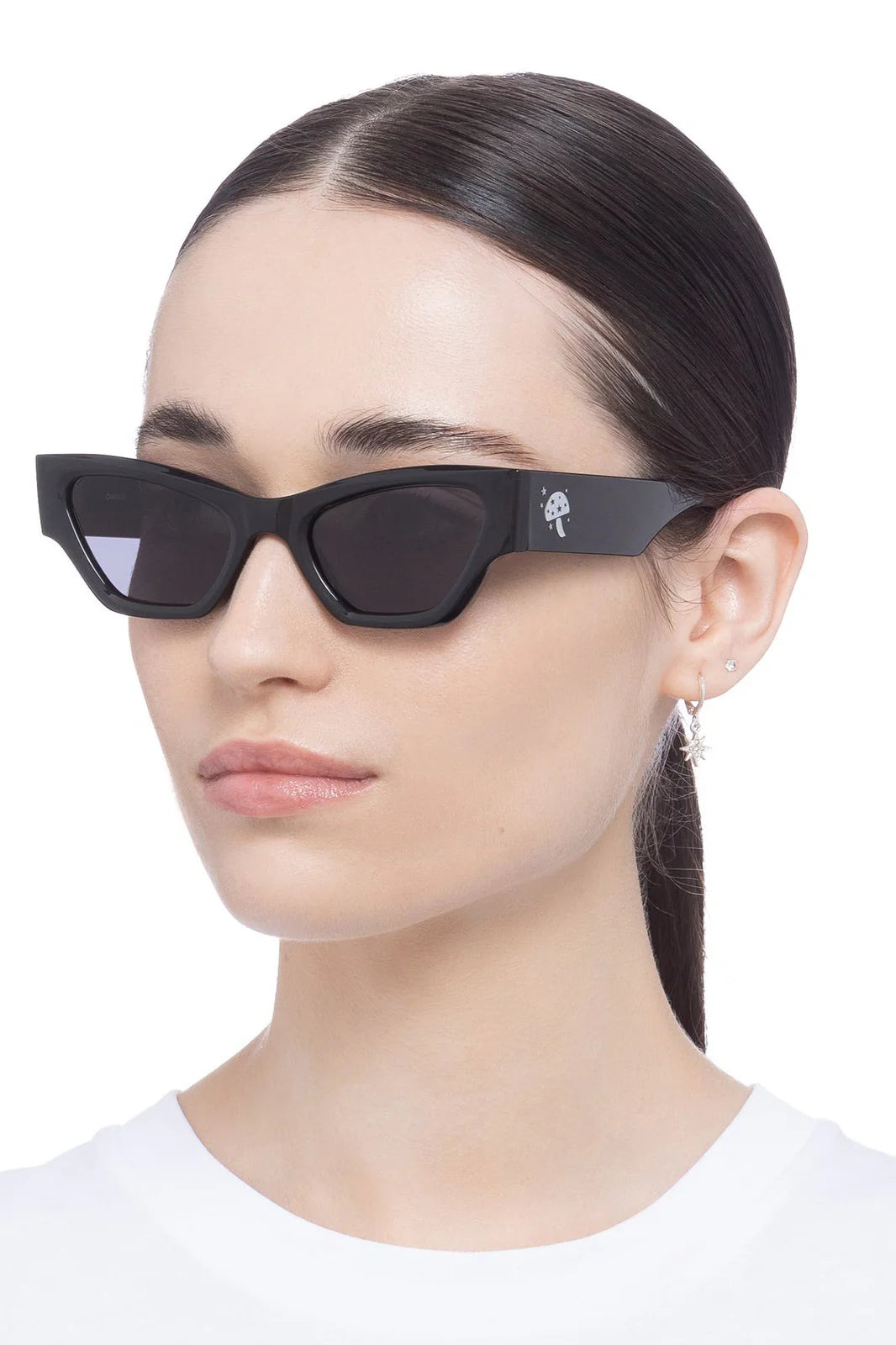 LE SPECS x AFENDS // Charade BLACK