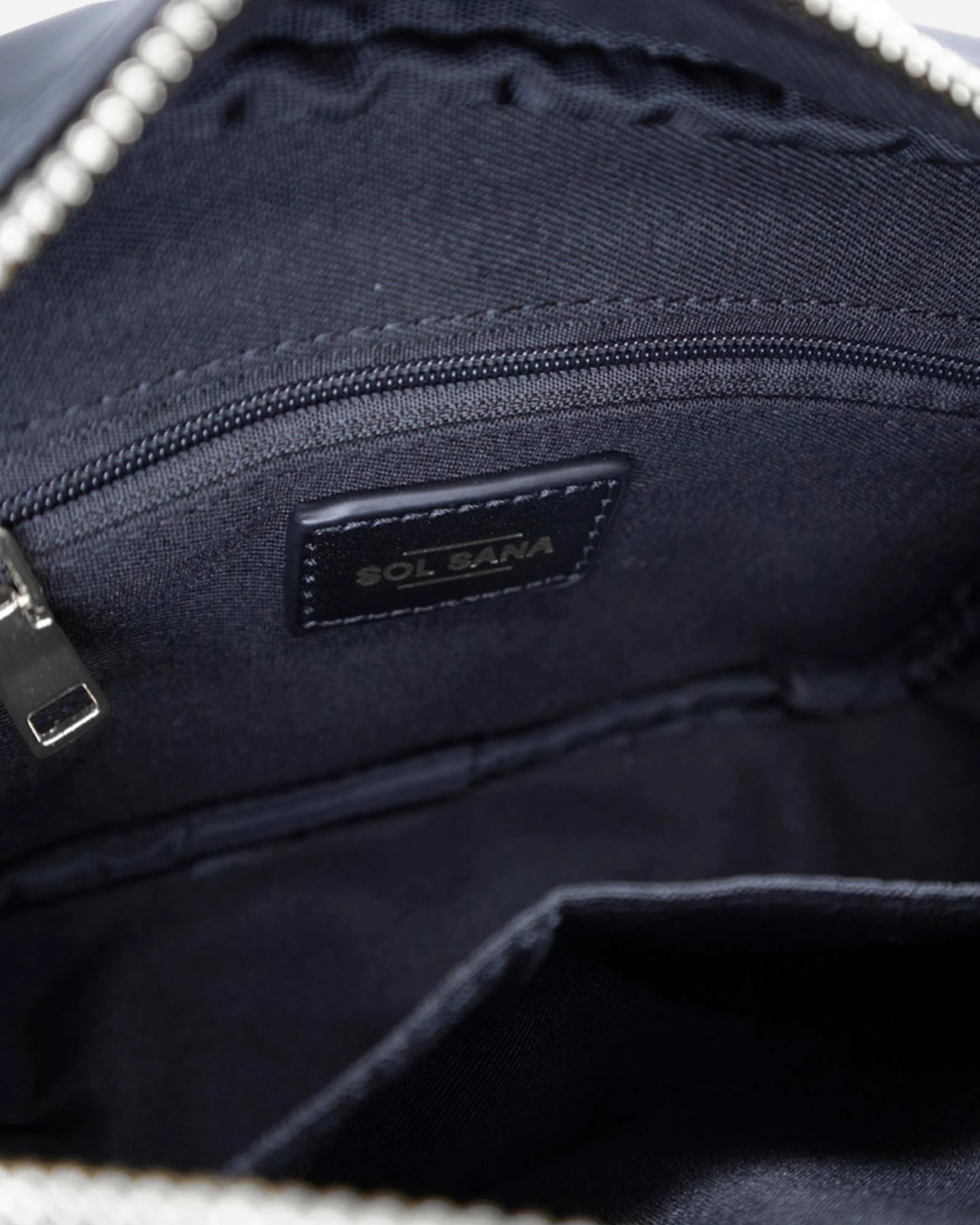 SOL SANA // Camera Bag BLACK SILVER