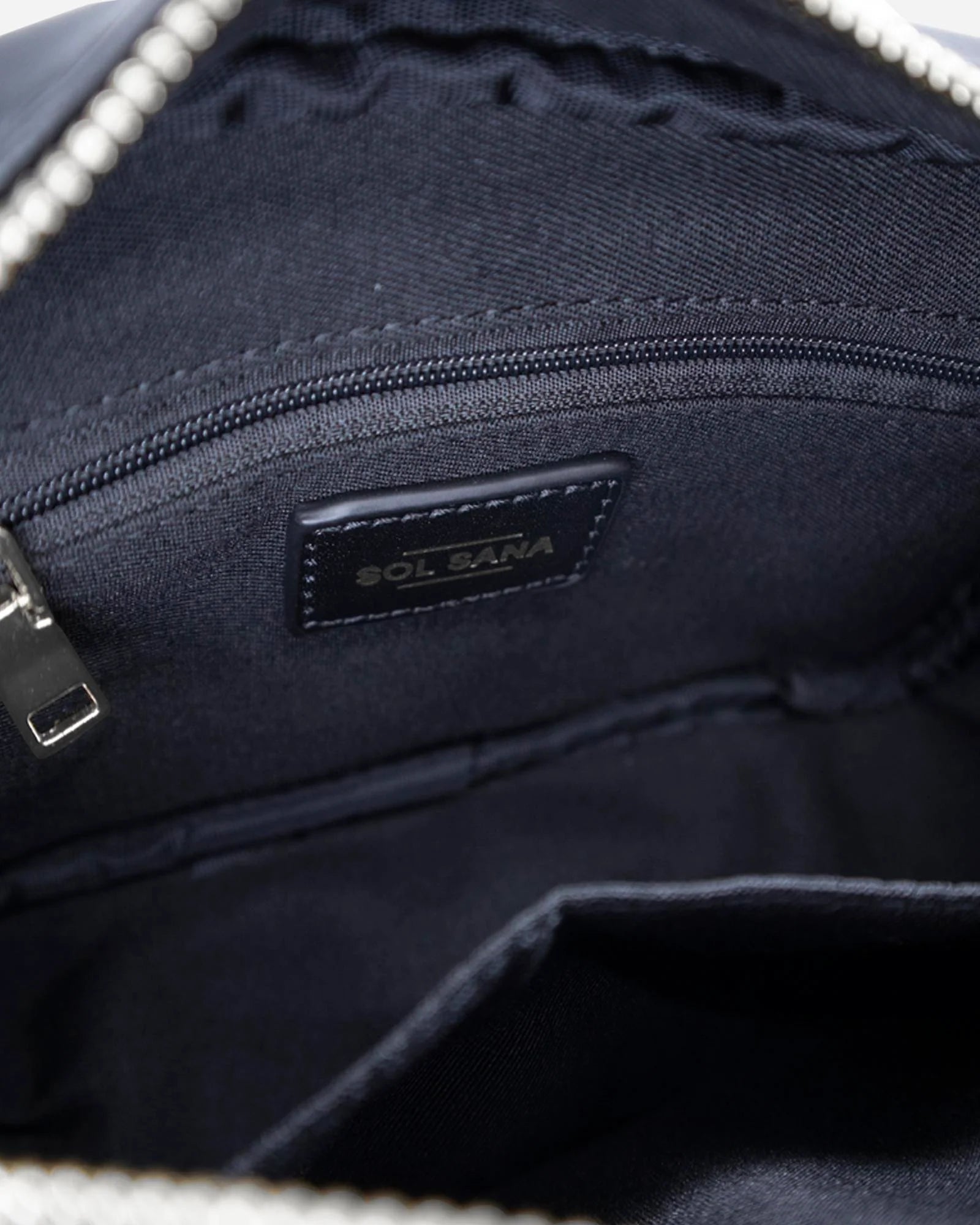 SOL SANA // Camera Bag BLACK SILVER