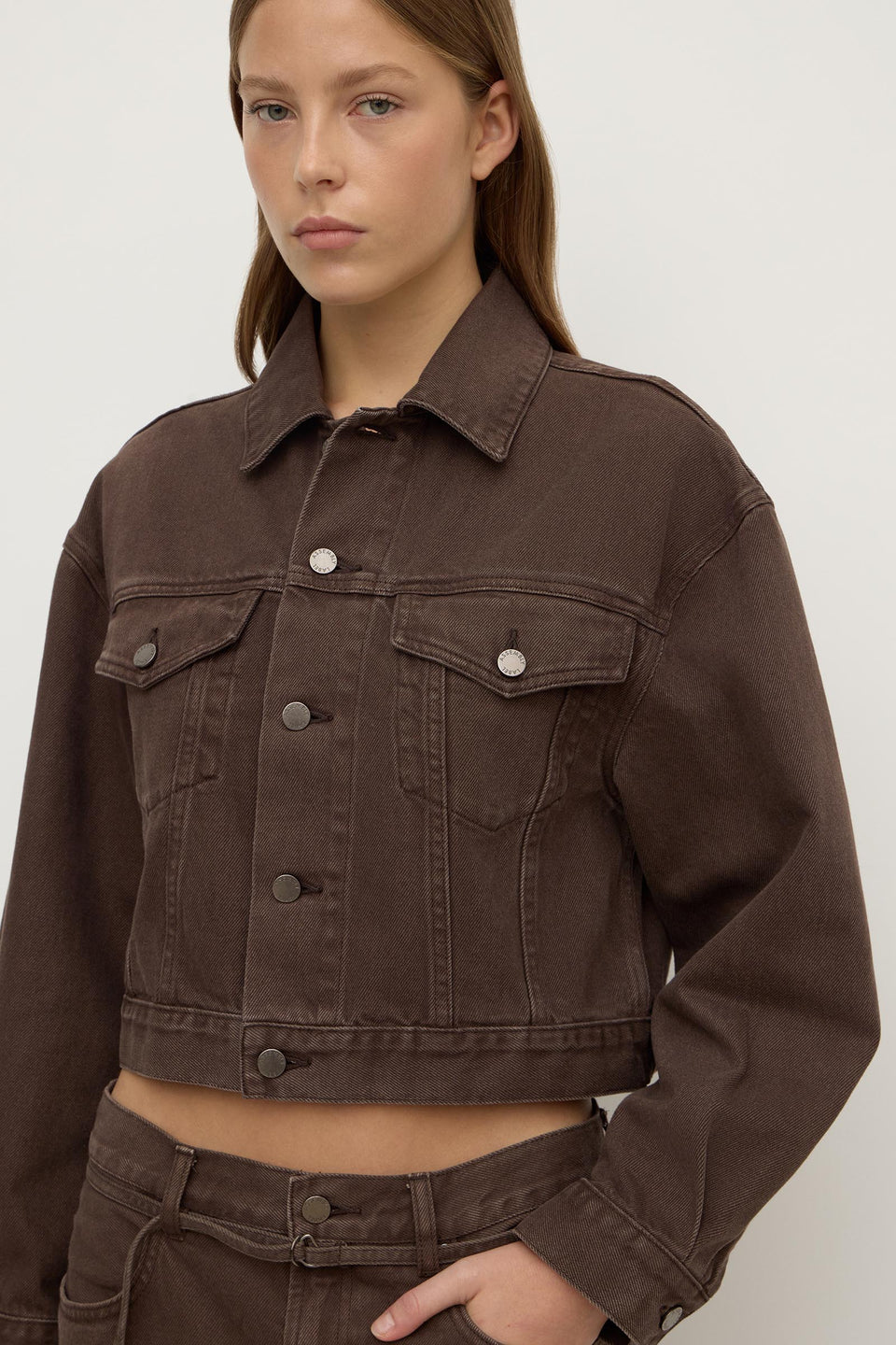 ASSEMBLY LABEL // Cropped Denim Jacket GANACHE