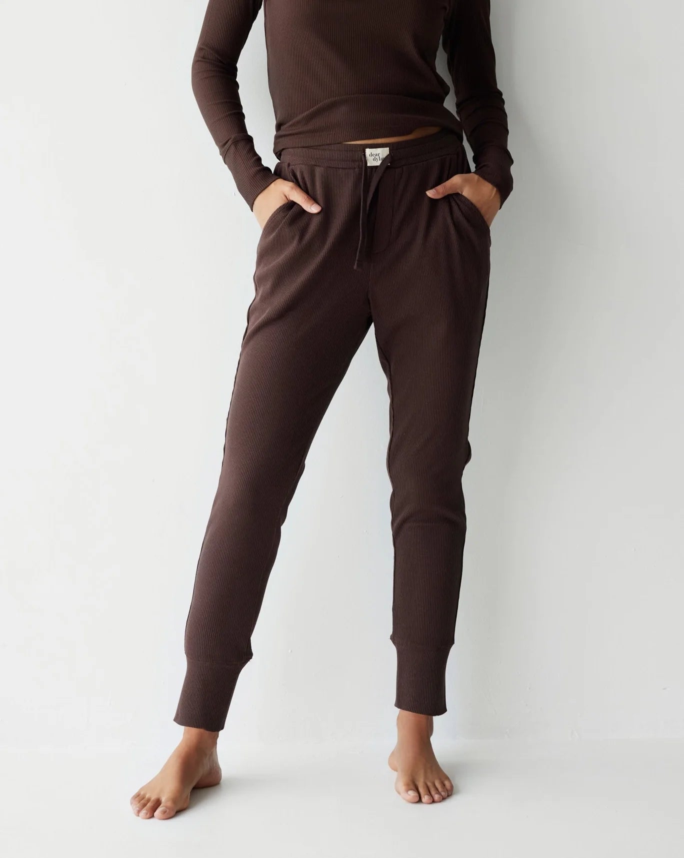 DEAR DYLAN // Slim Lounge Pant COCOA