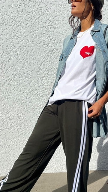 Heart Tee OS WHITE/RED
